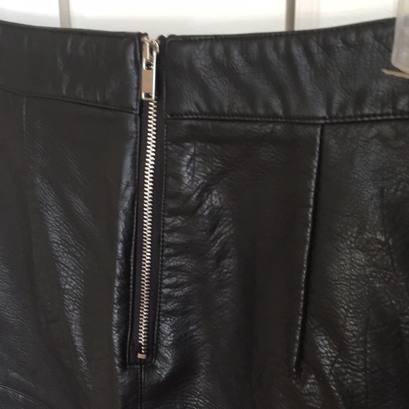 EUC Small ZARA faux leather black A-line mini skirt, feels like real leather!! - Picture 6 of 9